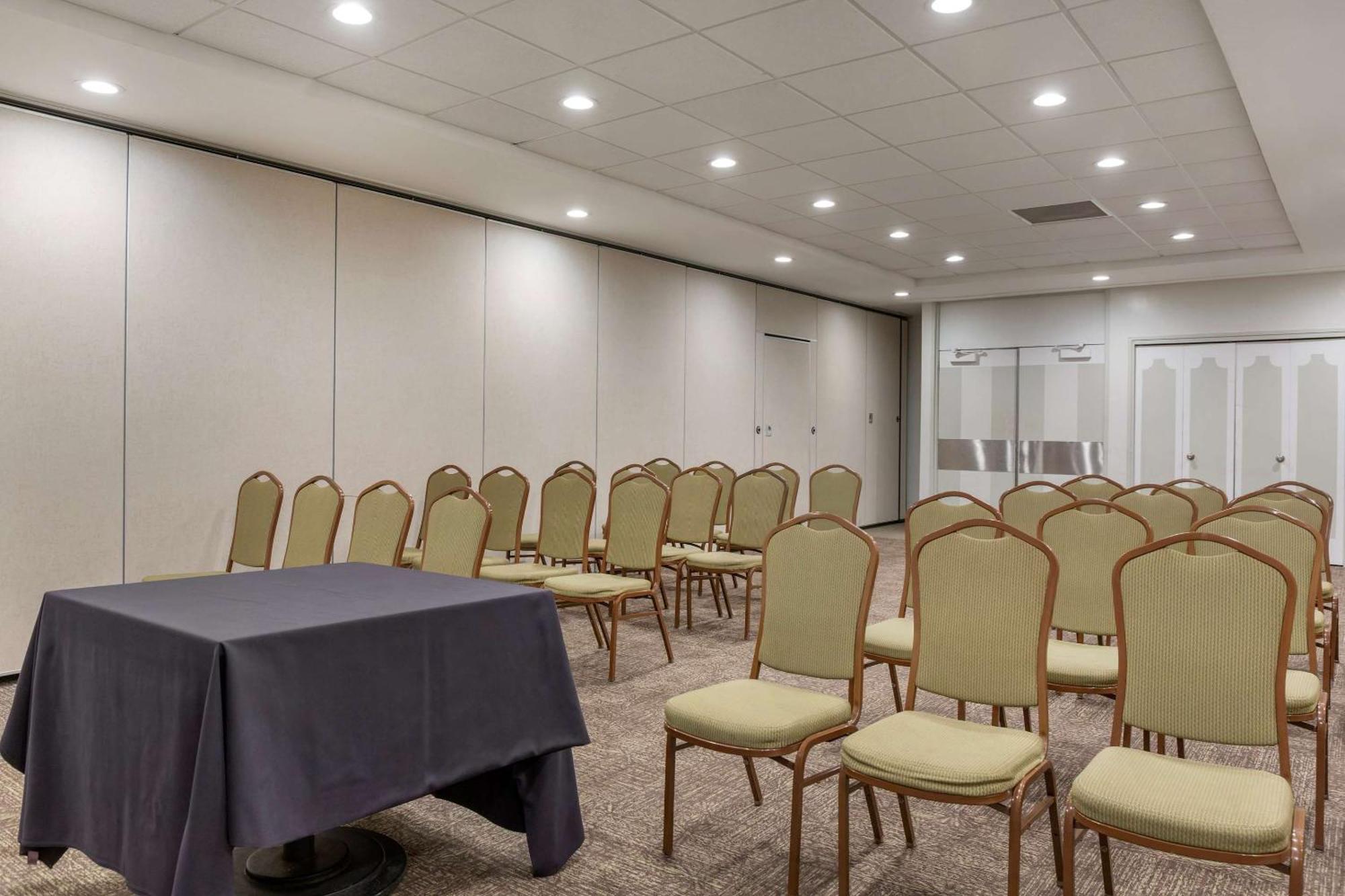 Radisson Hotel Southfield-Detroit מראה חיצוני תמונה