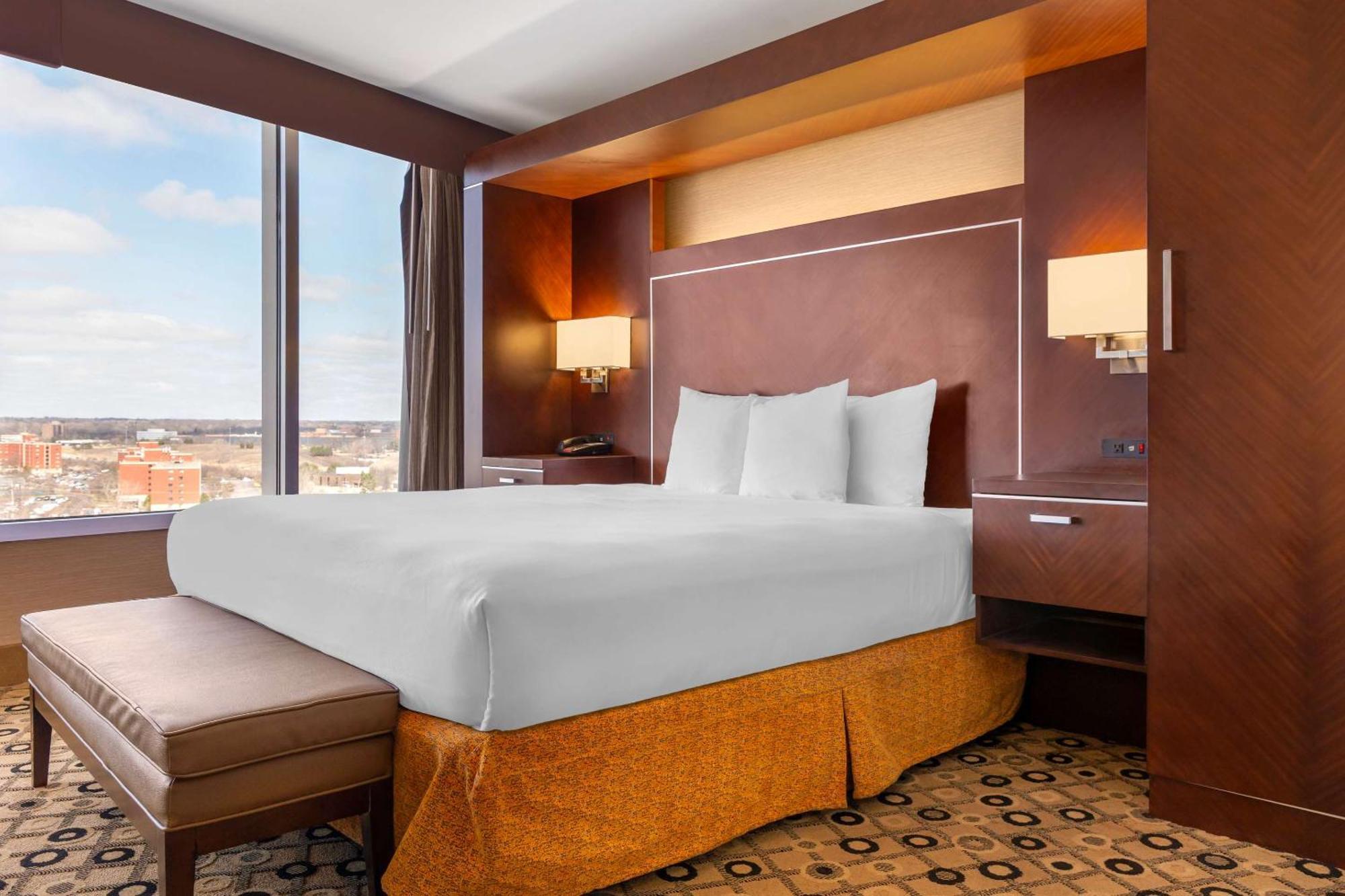 Radisson Hotel Southfield-Detroit מראה חיצוני תמונה