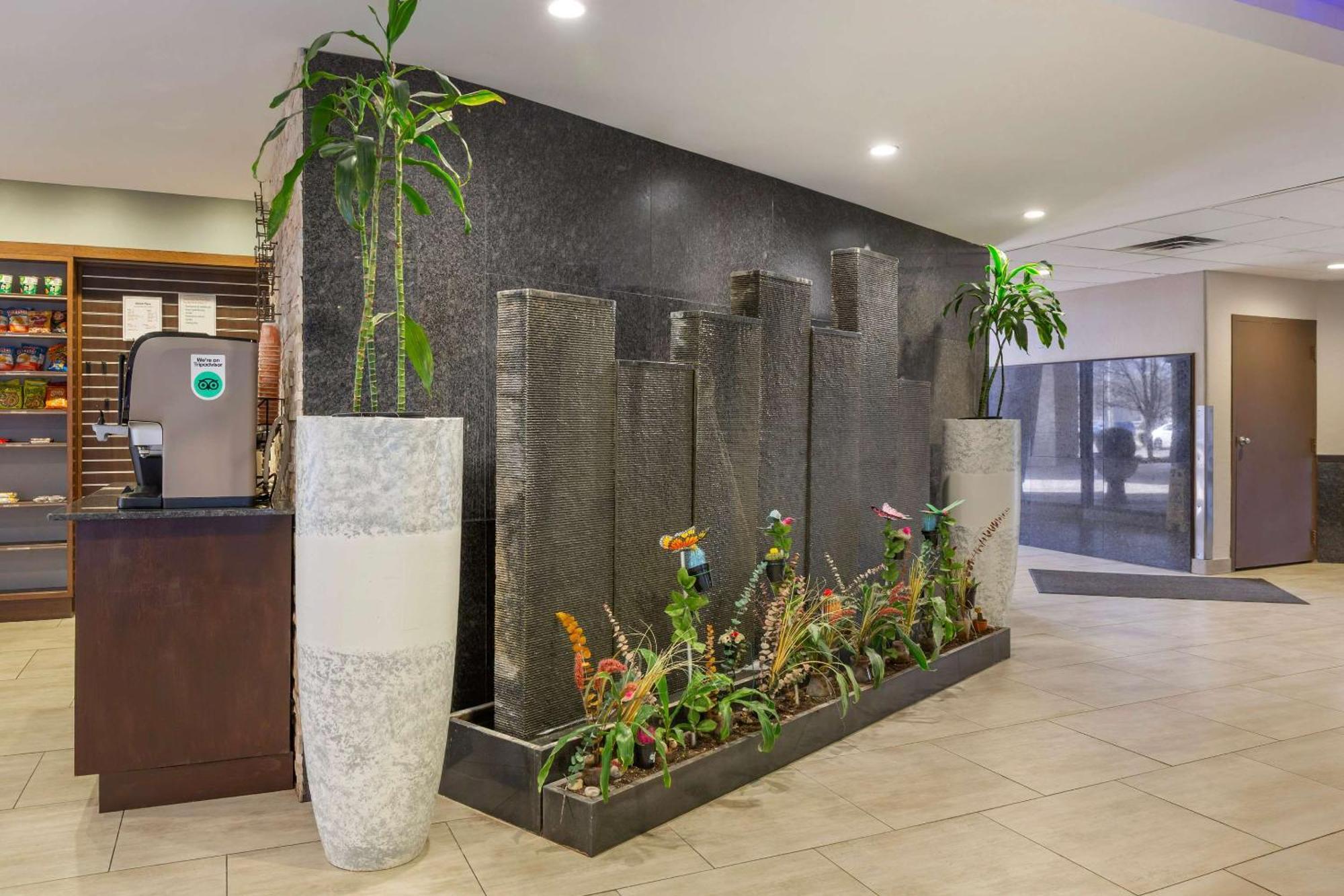 Radisson Hotel Southfield-Detroit מראה חיצוני תמונה